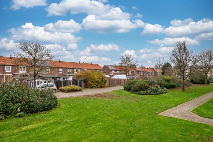 Foto 15 van Staringstraat 25