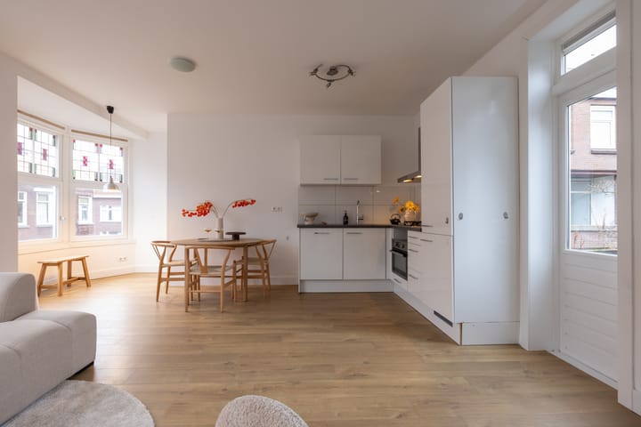 Foto 6 van Luzacstraat 21-A