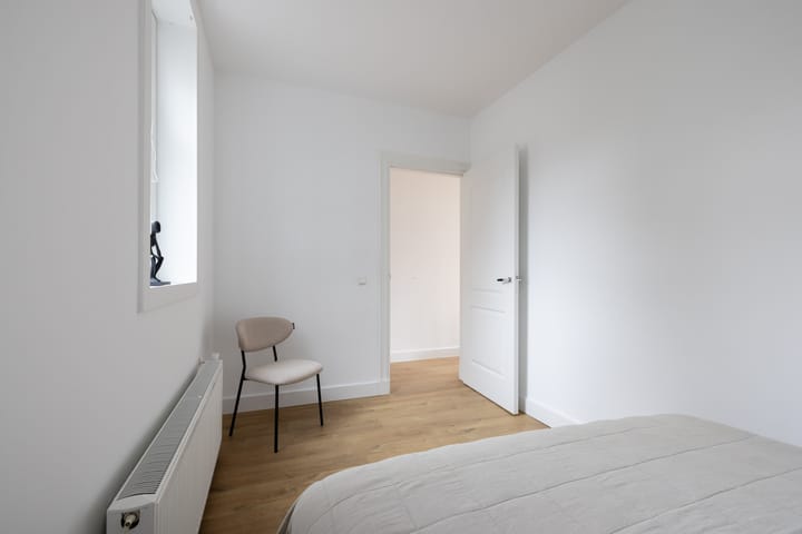 Foto 22 van Luzacstraat 21-A