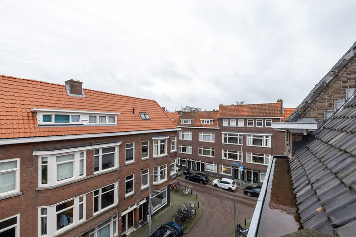 Foto 34 van Luzacstraat 21-A