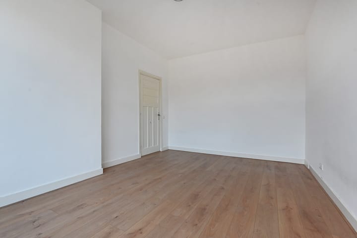 Foto 12 van De Moucheronstraat 16