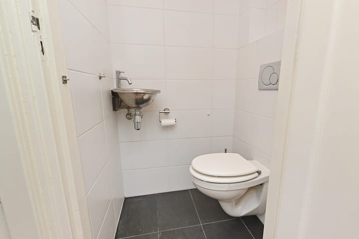 Foto 13 van De Moucheronstraat 16