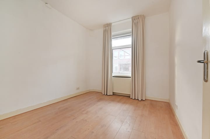 Foto 22 van De Moucheronstraat 16