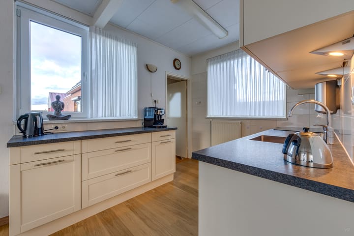 Foto 13 van Westerstraat 136