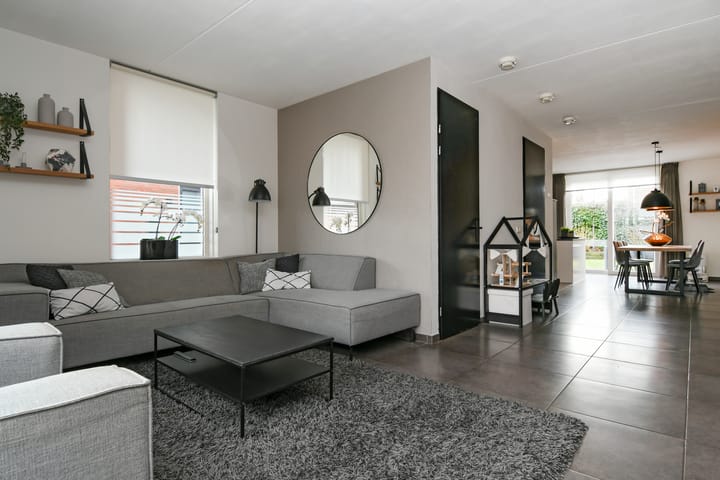 Foto 3 van Burgemeester Geurtslaan 21