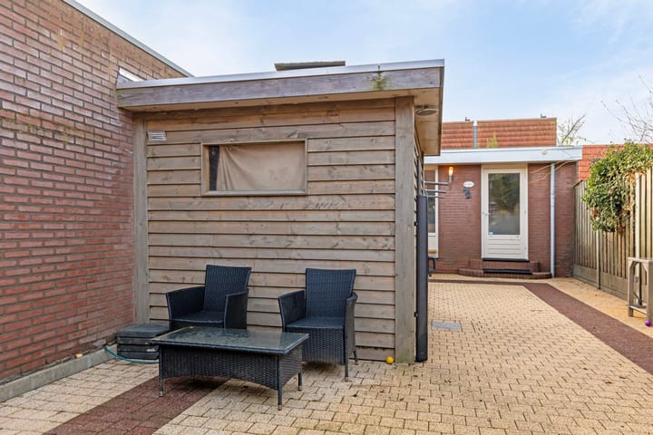 Foto 30 van Pastoor Van Eekelenstraat 3