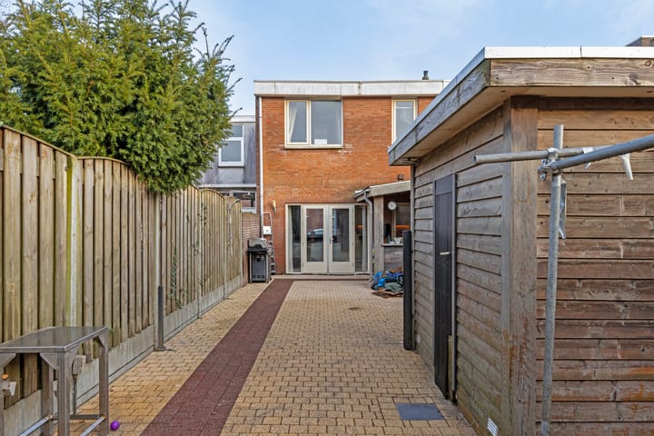 Foto 31 van Pastoor Van Eekelenstraat 3