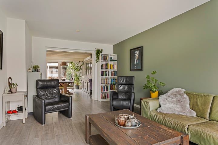 Foto 2 van Van den Elsenplein 5