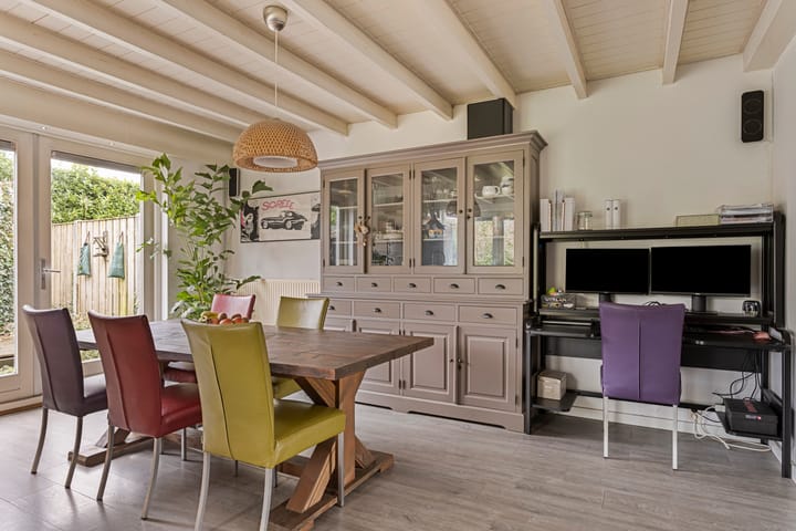 Foto 8 van Van den Elsenplein 5