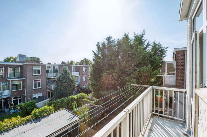 Foto 36 van Caan van Necklaan 116