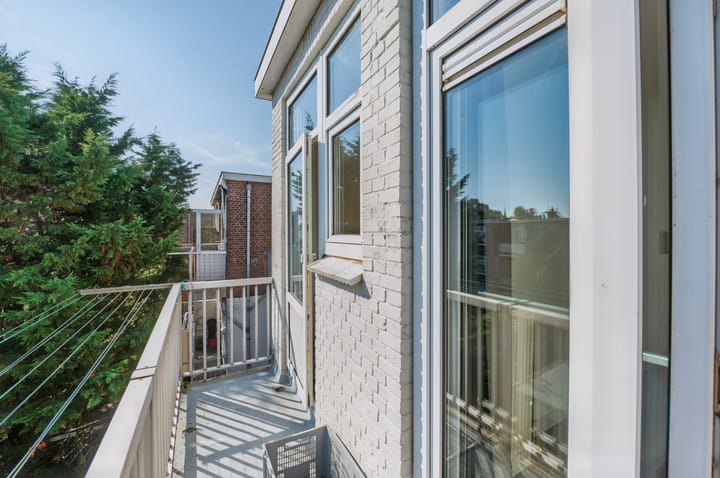 Foto 37 van Caan van Necklaan 116