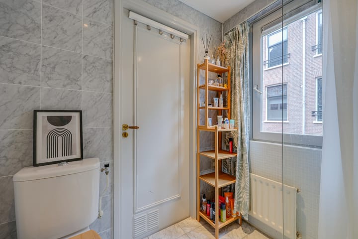 Photo 14 of Goudsbloemstraat 32-1