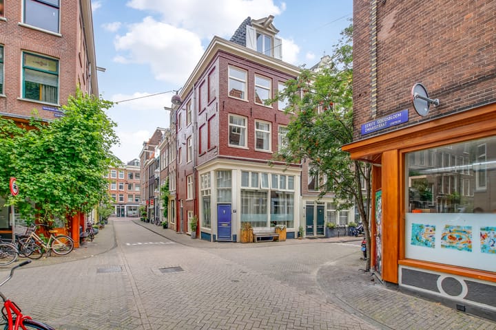 Photo 18 of Goudsbloemstraat 32-1