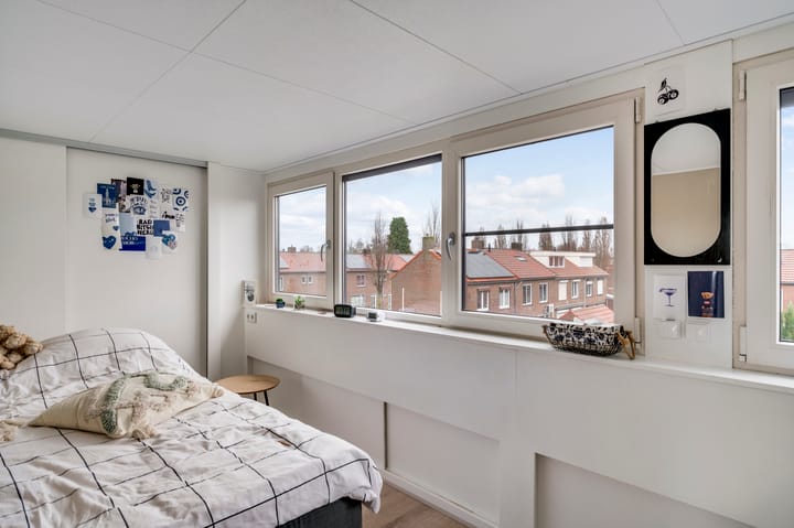 Foto 30 van Limburglaan 94