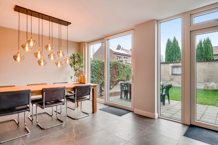 Foto 15 van Limburglaan 94