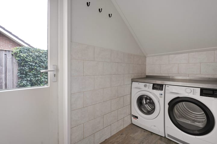 Foto 12 van R.Koetsierstraat 16