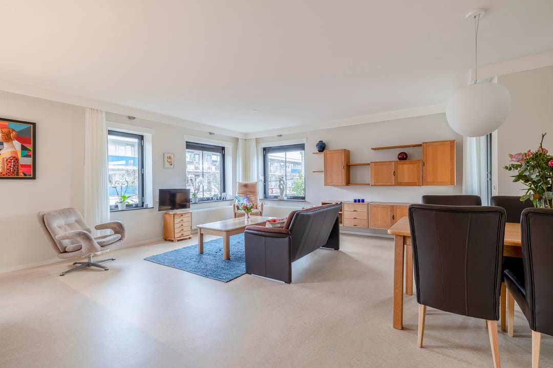 Photo 23 of Eurostate 14