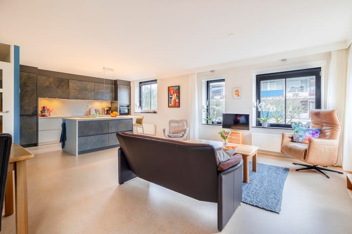 Foto 25 van Eurostate 14