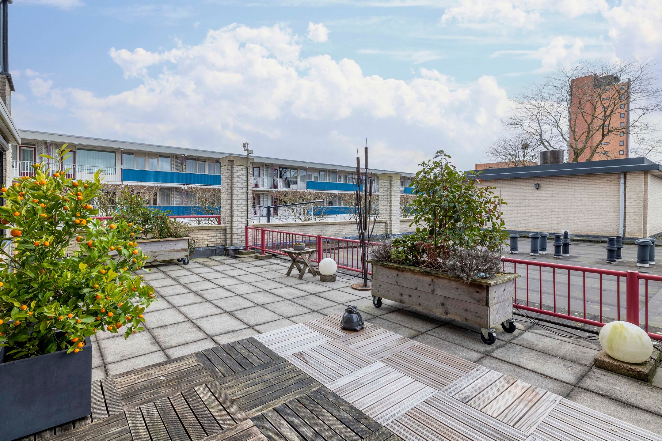 Photo 33 of Eurostate 14