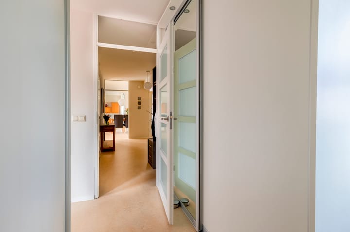 Foto 35 van Eurostate 14