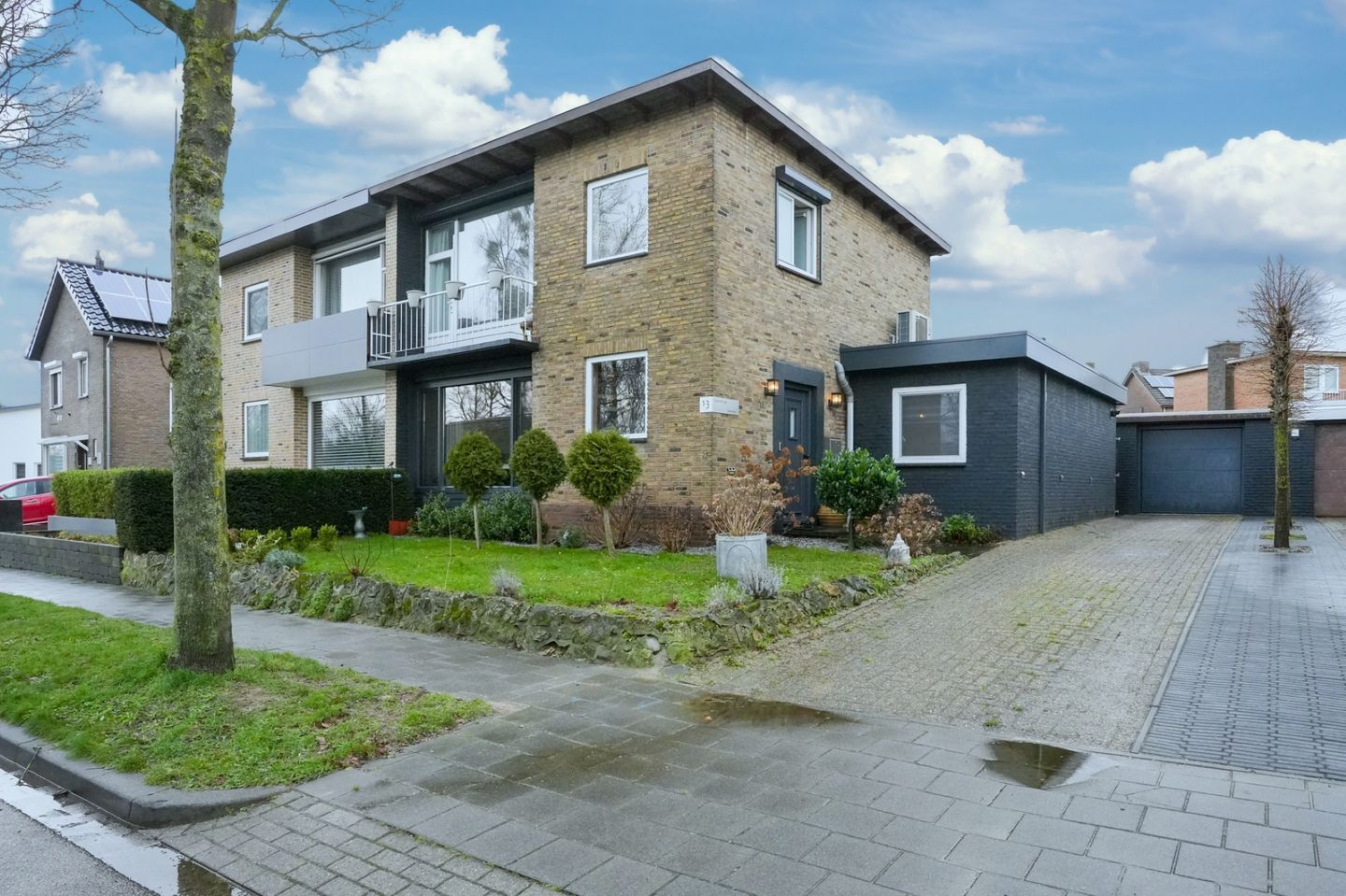 Foto 1 van Mevrouw van der Meijstraat 13