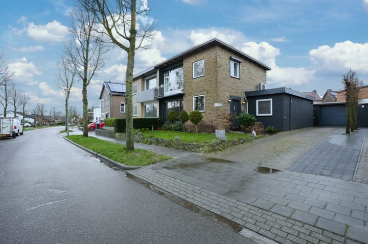 Foto 3 van Mevrouw van der Meijstraat 13