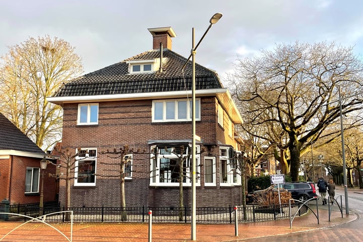 View photo 1 of Beneden Oosterdiep 32