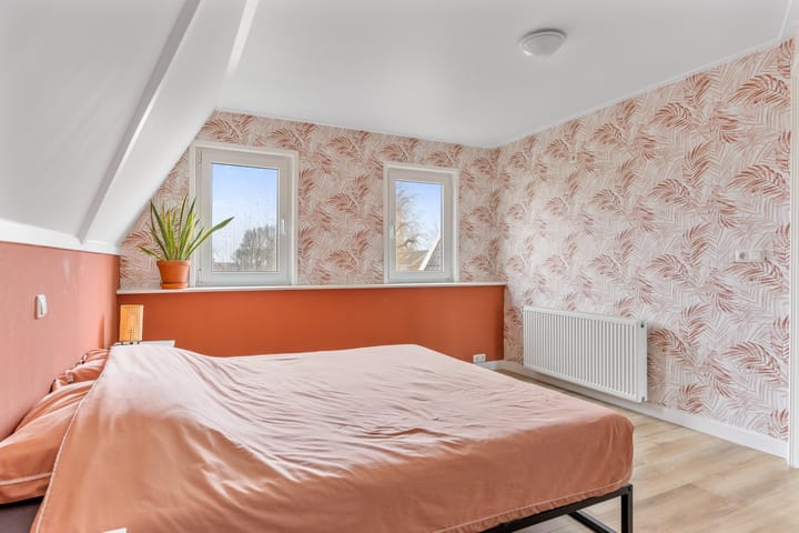 Foto 23 van Harlingerstraat 66