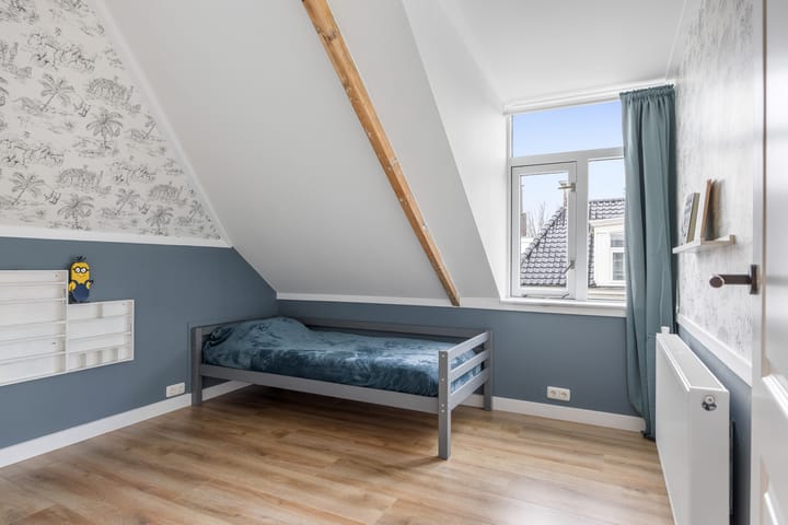 Foto 25 van Harlingerstraat 66