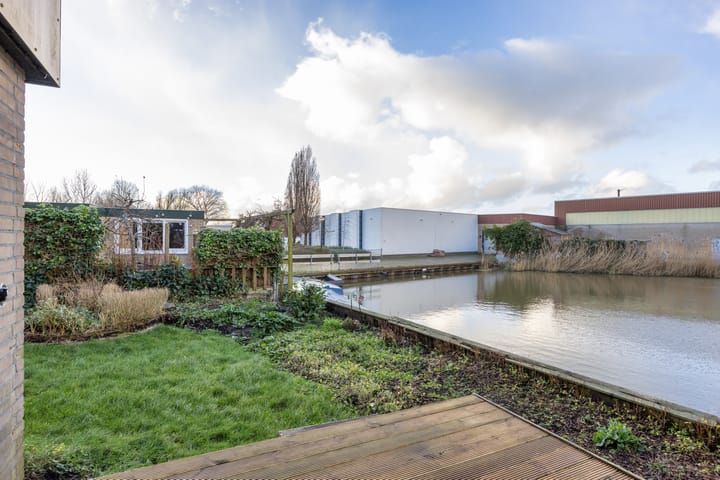 Foto 39 van Harlingerstraat 66