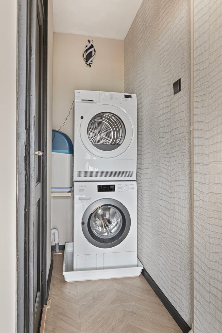 Foto 30 van Minervastraat 69