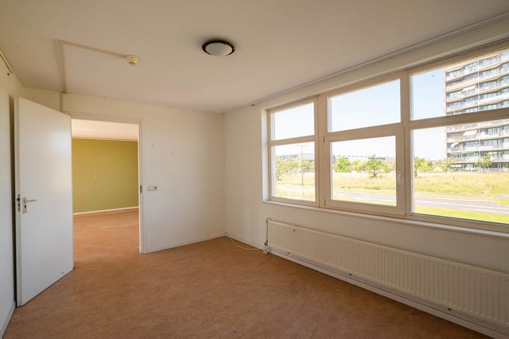 Foto 11 van Conny Stuartlaan 86