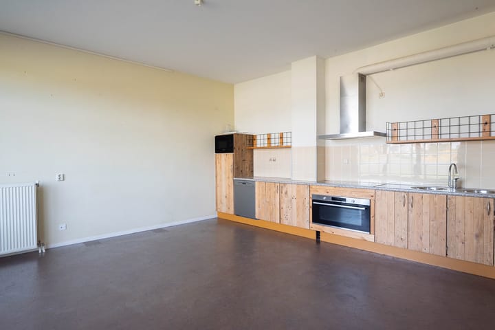 Foto 5 van Conny Stuartlaan 86