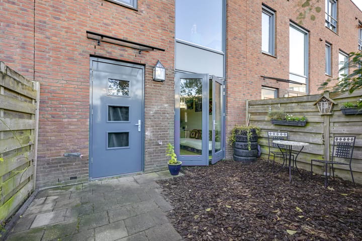 Foto 9 van Alberdingk Thijmstraat 15