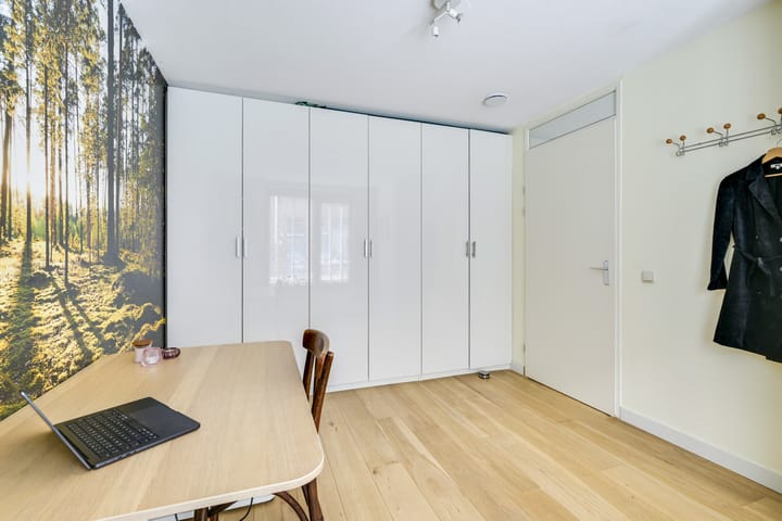 Foto 14 van Alberdingk Thijmstraat 15