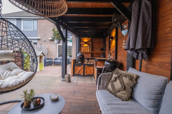 Photo 18 of Langeweide 8