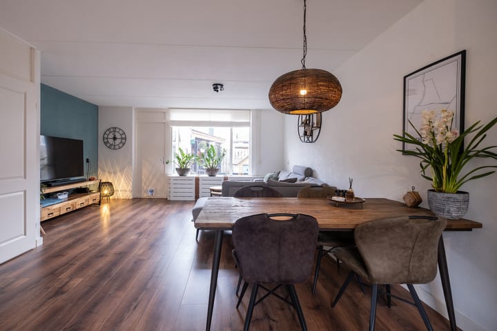 Photo 23 of Langeweide 8