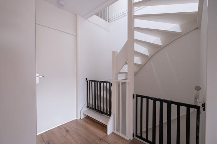 Photo 26 of Langeweide 8