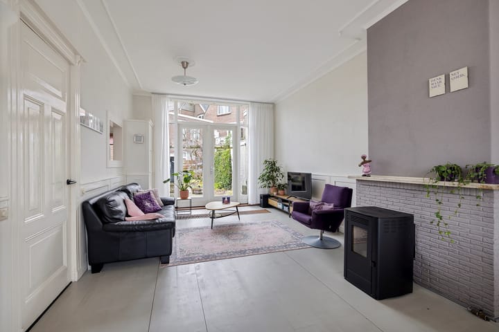 Foto 11 van Spoorstraat 12