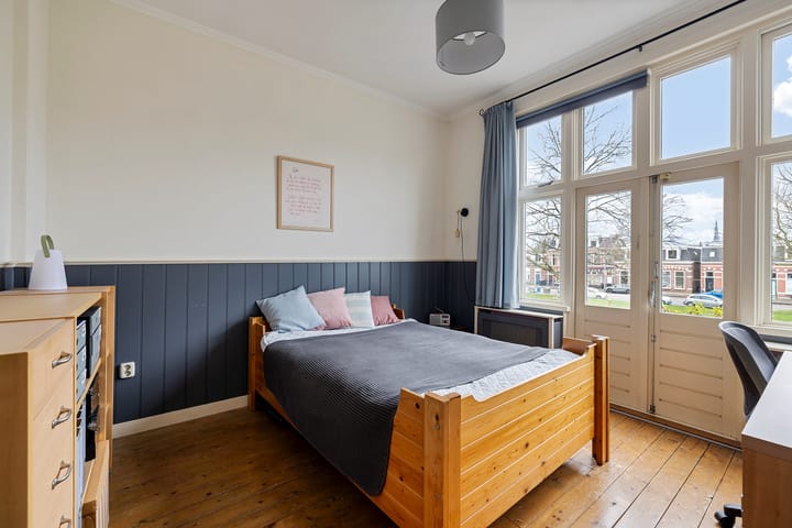 Foto 20 van Spoorstraat 12