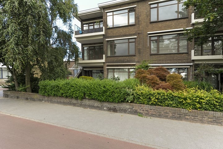 IJsclubweg 28