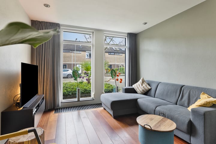 Foto 2 van Wolvespoor 7