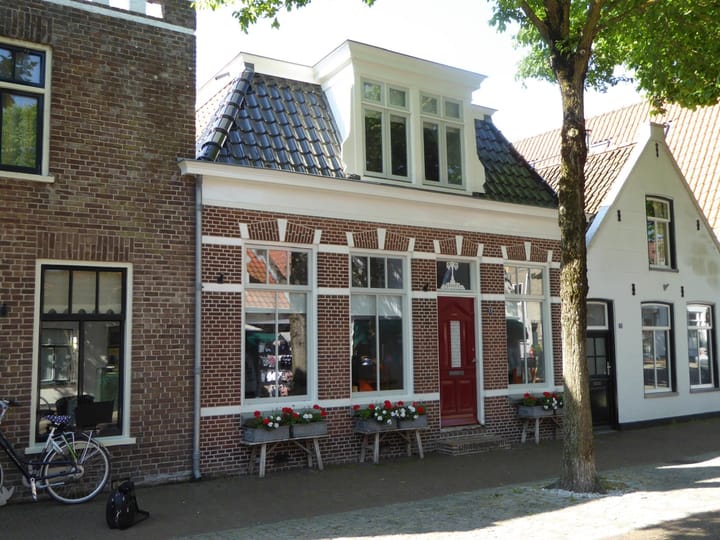 Photo 3 of Dorpsstraat 33