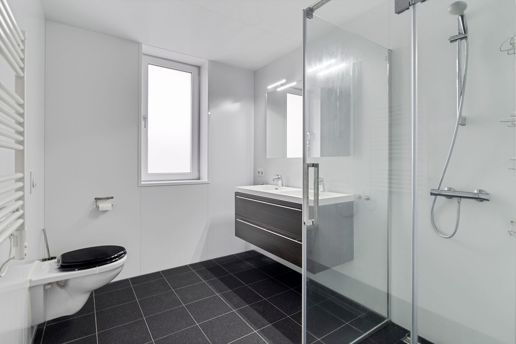 Foto 21 van Willem Neerfeldtstraat 41