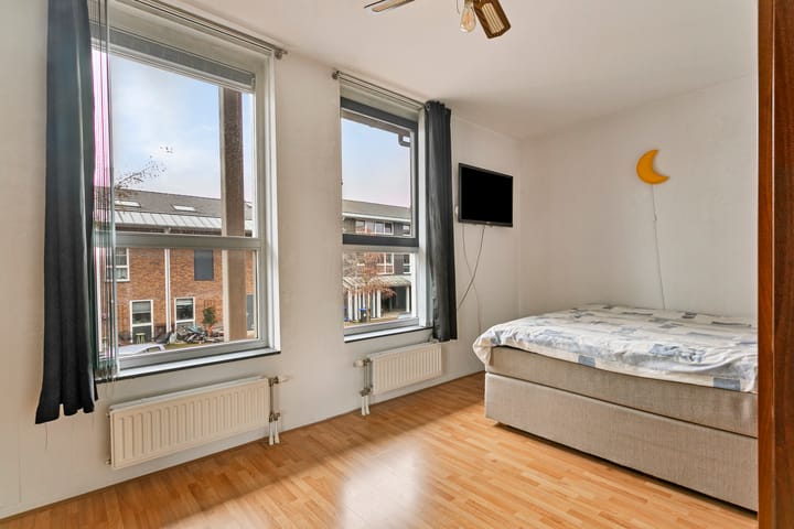 Foto 16 van Anton Pieckhof 26