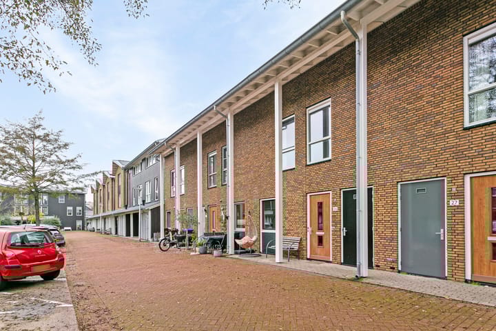 Foto 27 van Anton Pieckhof 26