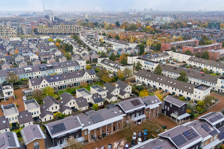 Foto 30 van Anton Pieckhof 26