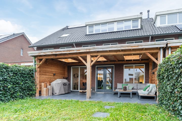 Foto 17 van Burt Bacharachstraat 80