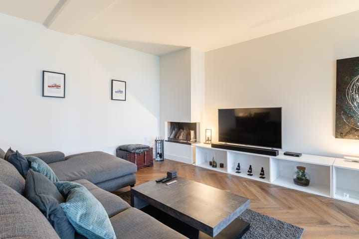 Foto 22 van Burt Bacharachstraat 80