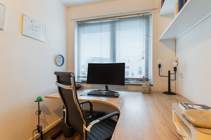 Foto 36 van Burt Bacharachstraat 80